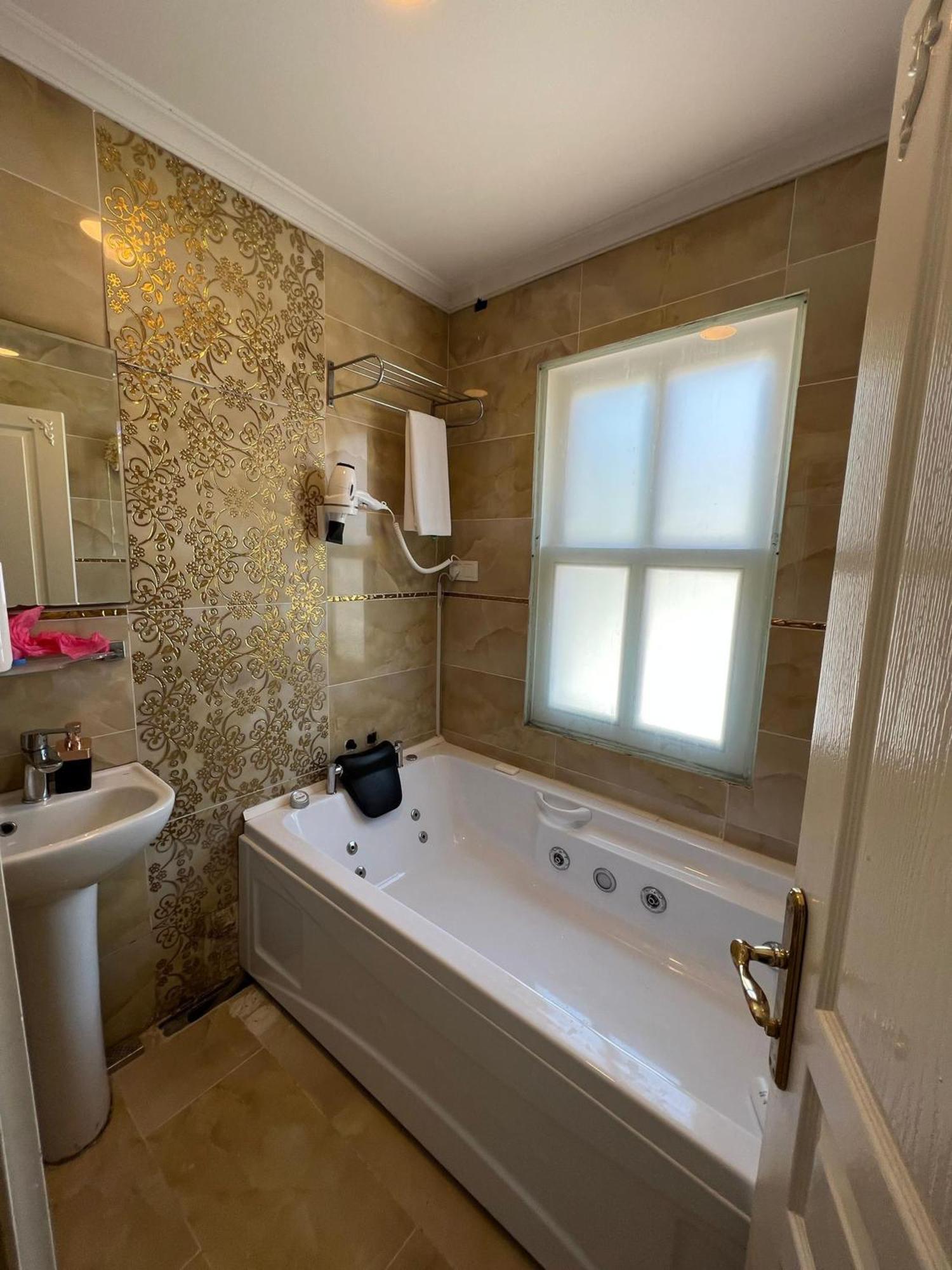 Mihri Hatun Suit Otel Istanbul Eksteriør billede